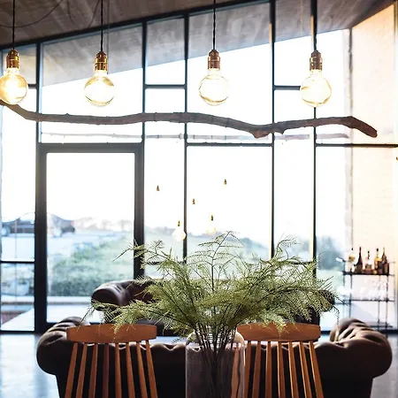 Niditas Panzió Yuso